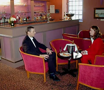 Western De Brunville Hotel Bayeux